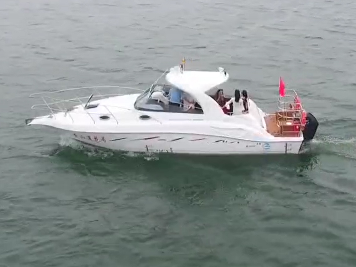 “天下第一奇山”黃山風(fēng)景區(qū)及太平湖景區(qū)游船